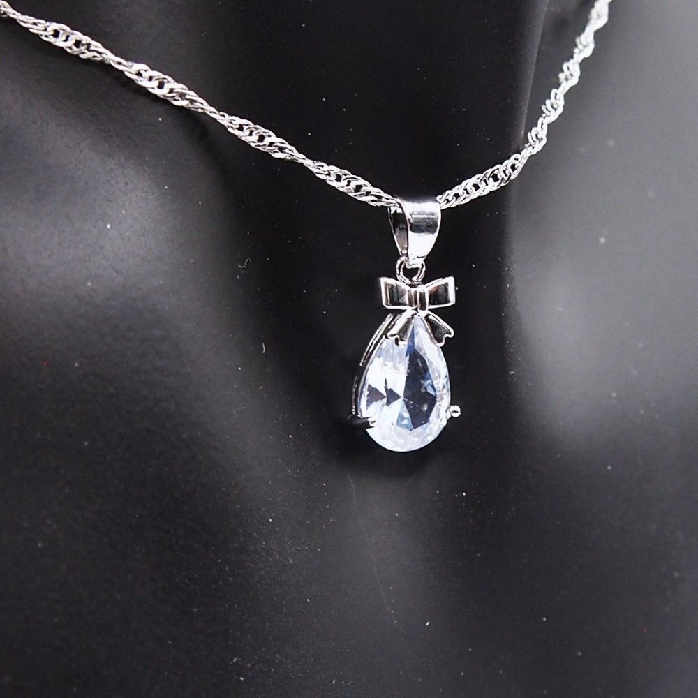 ⭐Bundle Sale⭐ 4Pc. Waterdrop Diamond Earrings and Necklace Set Sterling Silver - Picture 6 of 7